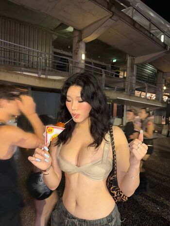 Vicki Mranrr