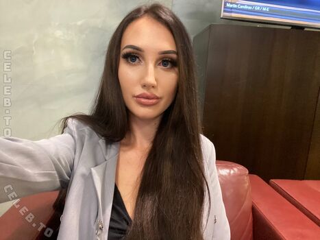 Full leaked Vivienne huber private onlyfans photo