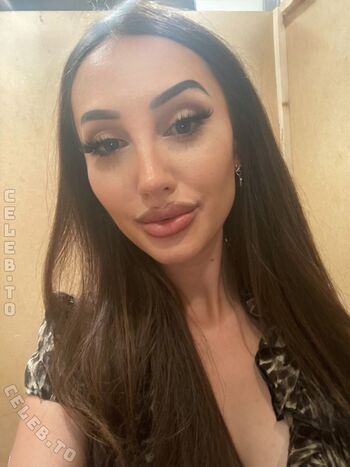 Full leaked Vivienne huber private onlyfans photo