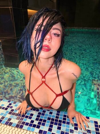 Full leaked Vixenp private onlyfans photo