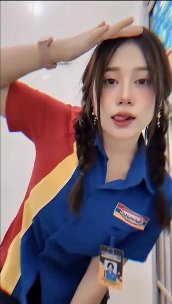 Full leaked Jocelyn nm/ private onlyfans photo