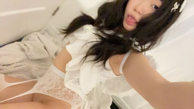 Full leaked Doloryva/ private onlyfans photo