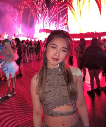 Full leaked Prettypetite/ private onlyfans photo