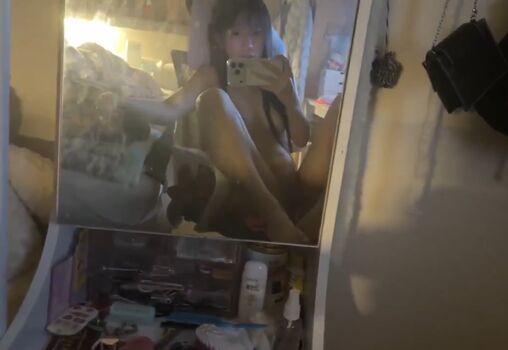 Full leaked Ravvcorn / private onlyfans photo