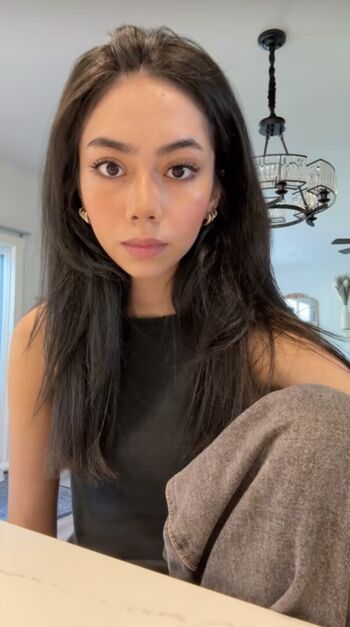 Full leaked Foxie way/ private onlyfans photo