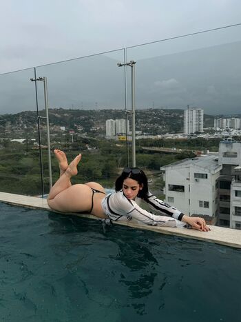 Full leaked Sluttyprimarysource/ private onlyfans photo
