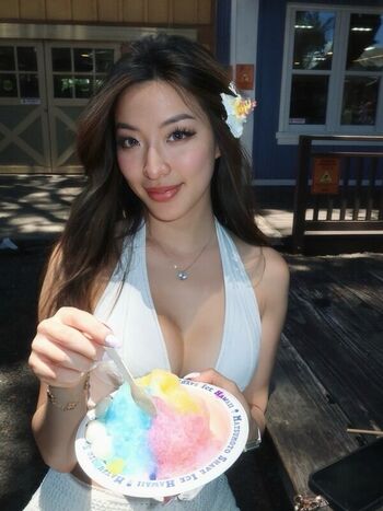 Full leaked Winnie chang private onlyfans photo