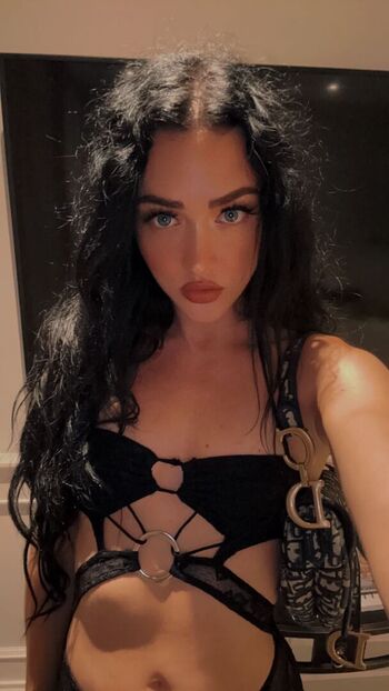 Full leaked Yevaleva private onlyfans photo