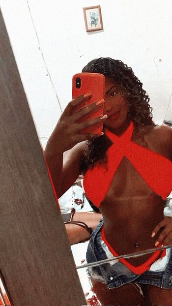 Full leaked Ynaraabb private onlyfans photo