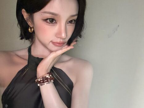 Full leaked Apex suicide private onlyfans photo