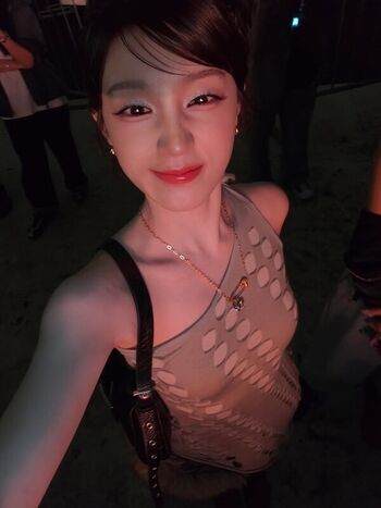 Full leaked Ladysundae/ private onlyfans photo