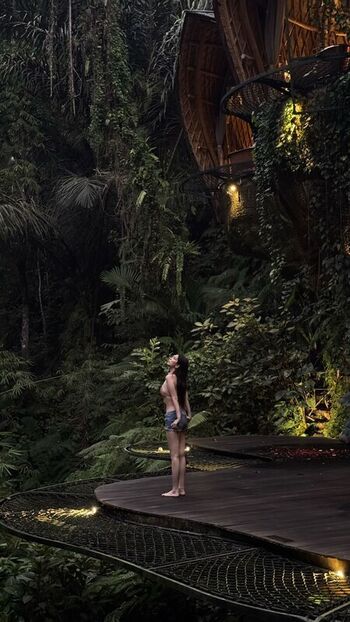 Full leaked Zhang xinmu  page private onlyfans photo