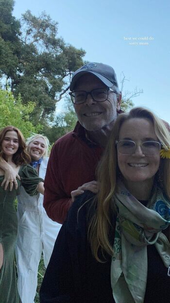 Full leaked Zoey deutch page private onlyfans photo