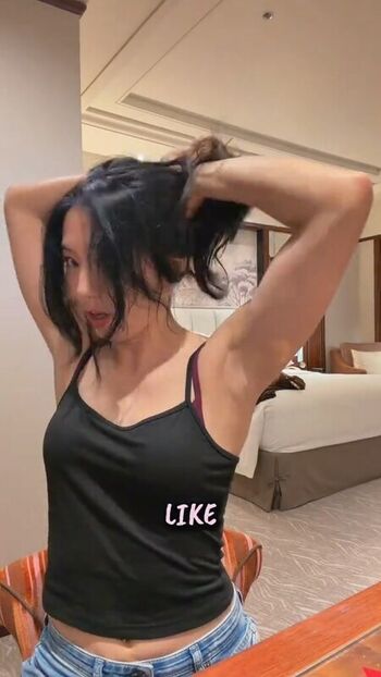 Full leaked Cliquebaittv/ private onlyfans photo